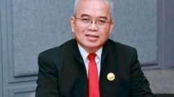 Yudi Latif Rumah Natal Cinta