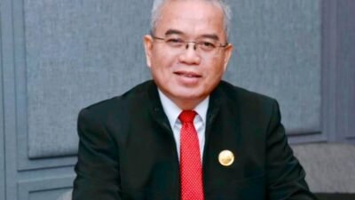 Yudi Latif Rumah Natal Cinta