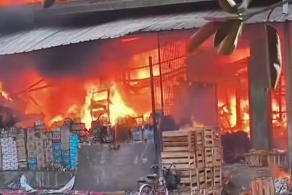 Pasar Induk Kramat Jati Terbakar, Pemulihan Aktivitas Pedagang Jadi Perhatian