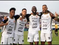 Persija Tundukkan Persita 2-0 di Indomilk Arena