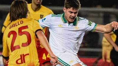 AS Roma Menang 2-0 atas Lecce di Stadion Via del Mare