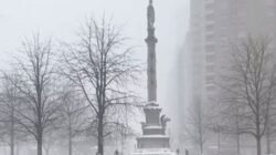 Badai Salju Terjang AS, Puluhan Ribu Rumah Gelap Gulita