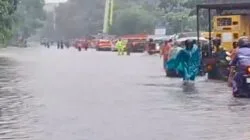 Hujan Deras, Sejumlah Ruas Jalan di Jakarta Terendam Banjir