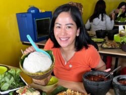 Penghasilan Turun Drastis, Farida Nurhan  Siap Tinggalkan YouTube