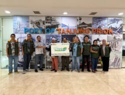 Pelindo Regional 2 Tanjung Priok Bantu Perbaikan Sarana SD Juara Jakarta Utara