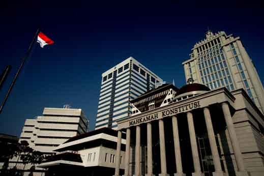 Mahkamah Konstitusi (MK)