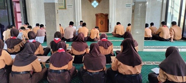 kegiatan keagamaan bertajuk “Juli Sareng Manan