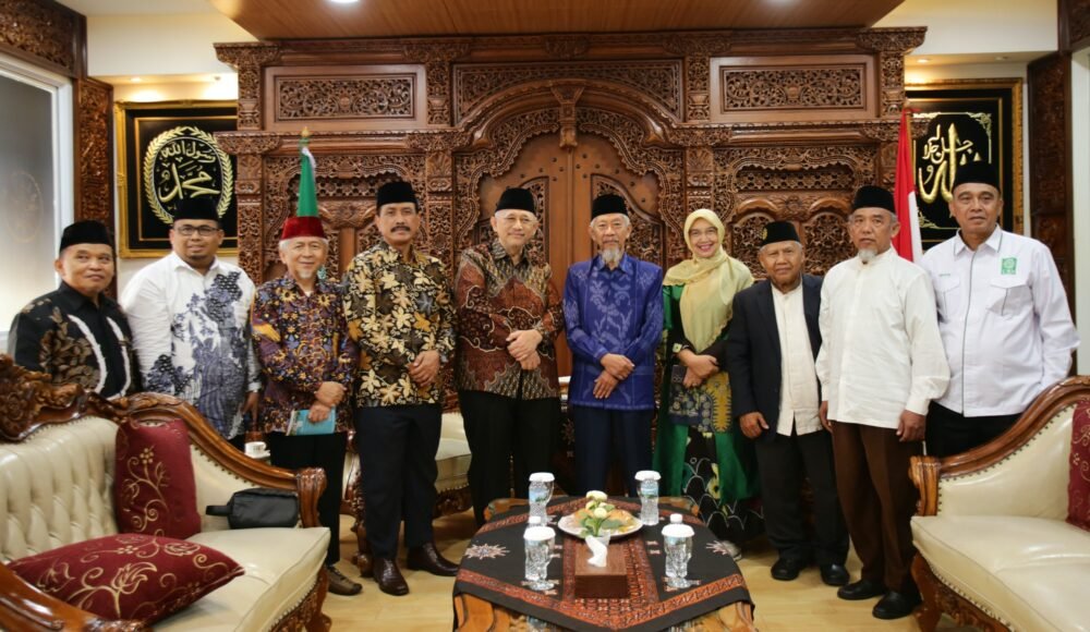 Silaturahmi Jelang Munas X, DPP LDII dan PP Muhammadiyah Perkuat Kolaborasi Ormas