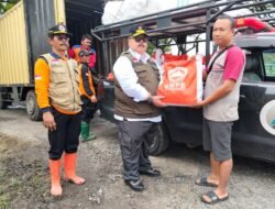 Kepala BNPB Salurkan Bantuan untuk Korban Banjir Demak