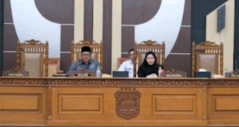 Paripurna DPRD Kabupaten Pasuruan Lakukan Penyegaran, Kepengurusan Fraksi PKB dan PDI Perjuangan Dirombak