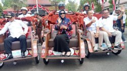 Program penyaluran becak listrik bagi warga lanjut usia