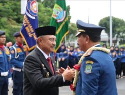 Wawali Harris Bobihoe Lepas Kadis Damkarmat Kota Bekasi Purna Tugas