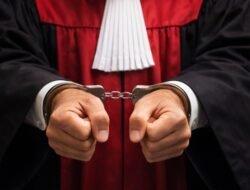 KUHAP: Izin Ketua MA RI dalam Penangkapan dan Penahanan Hakim