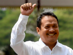Menteri KKP Pingsan saat Lepas Jenazah, Prabowo Langsung Menelepon