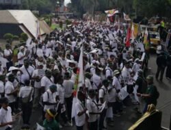 Ribuan Pekerja Perkebunan Gelar Aksi di Bondowoso Terkait Konflik Lahan Kopi Ijen