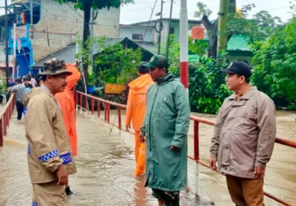 Luapan Kali Sunter Picu Banjir Parah di Cipinang Melayu