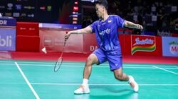 Ginting Menang Dramatis Vs Julien Carraggi