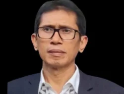 Seolah-olah: Negara yang Sibuk Mengelola Kertas Bukan Risiko