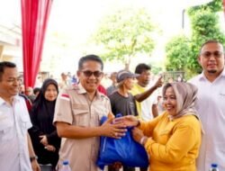 Peringati HUT ke-18 Gerindra, Andre Rosiade Salurkan Puluhan Ribu Paket Sembako di Sumbar