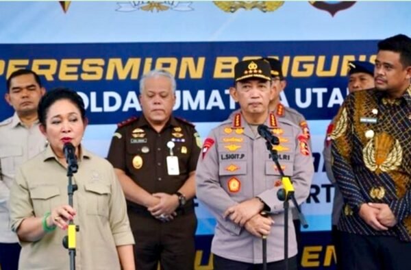Distribusi Bantuan Bencana Polri Jangkau Tiga Provinsi di Sumatera