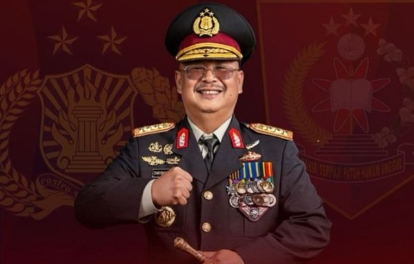 Titip Polri dan Pesan Sunyi Ibu Hoegeng