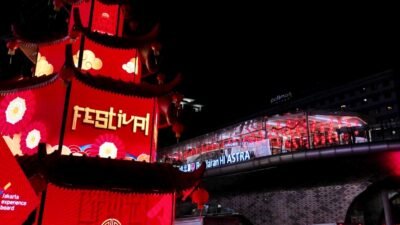 Festival Imlek 2026 Hadirkan Keramaian Warga di Bundaran HI Jakarta