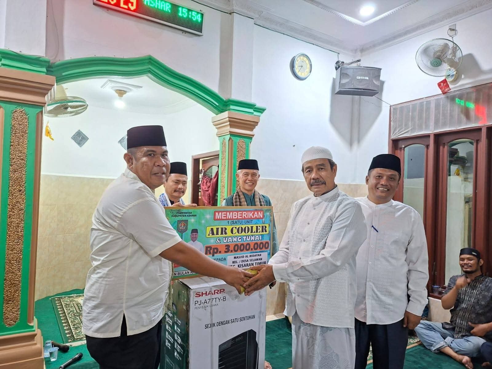 Camat Kota Kisaran Timur A. Syaiful P. Pasaribu, S.AP.,MM mengikuti kegiatan kunjungan Tim Safari Ramadhan 1447