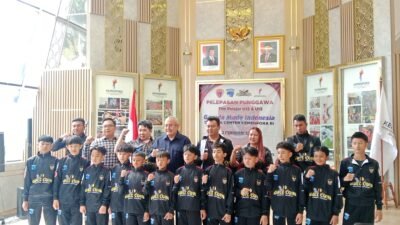 Sesmenpora Lepas Tim Pelajar Garuda ke Bangkok