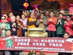 Cak Imin Hadiri Perayaan Imlek 2577 di Vihara Avalokitesvara Jakarta Barat