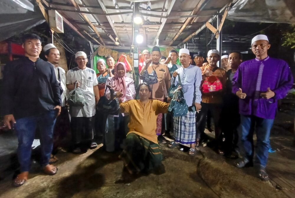 Jelang Ramadan 1447 H, Media Sudut Pandang Bagikan Bingkisan kepada Komunitas Ojol Kodok Ijo