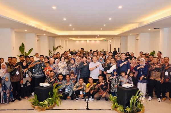 32 Pemanen Terbaik PTPN IV Dihargai Bersama Keluarga di Yogyakarta