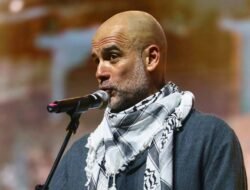 Pep Guardiola Pulang Kampung Hadiri Konser Amal untuk Palestina