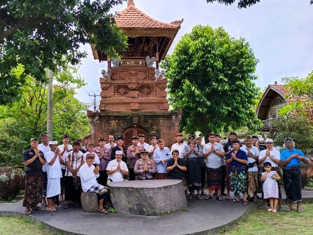 Kapolresta Denpasar Kunjungi Puri Peguyangan