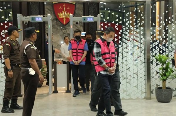 Kejagung Tetapkan 11 Tersangka Dugaan Korupsi Ekspor CPO Berkedok Limbah