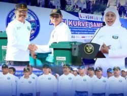 Gubernur dan Wakajati Jatim Ikut Kurve Pantai Tambak Wedi