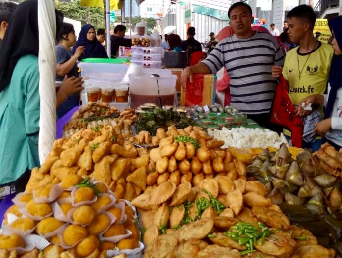 Dari Benhil hingga Sabang, Inilah Lima Lokasi Takjil Favorit di Jakarta Pusat