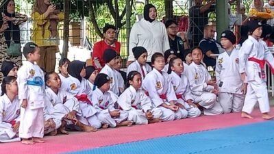 Atlet TK Juara Cabor Karate di Turnamen BKC Piala Bupati Serang