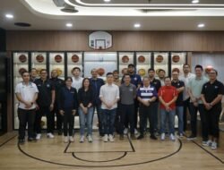 IBL Evaluasi Kinerja Wasit Bersama Klub