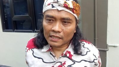 Sosialisasi JKN di Kediri, Anggota DPR RI Nurhadi Serap Keluhan Warga soal BPJS Tidak Aktif
