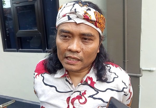 Sosialisasi JKN di Kediri, Anggota DPR RI Nurhadi Serap Keluhan Warga soal BPJS Tidak Aktif