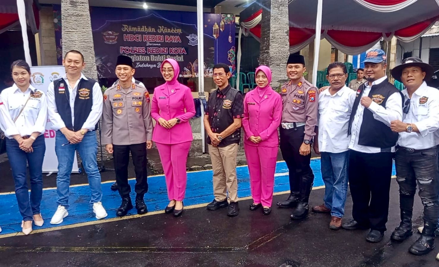 HDCI Kediri Raya Gandeng Polres Kediri Kota Tebar Bansos dan 1.000 Takjil Ramadan