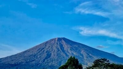 Minat Pendaki Membludak, TNGR Pastikan Gunung Rinjani Siap Dibuka 1 April