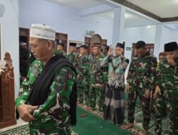 Suasana Penuh Khidmat Warnai Tarawih Bersama Satgas TMMD