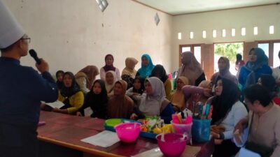 Pelatihan Masak Bergizi Warnai Kegiatan Nonfisik TMMD ke-127 di Kediri