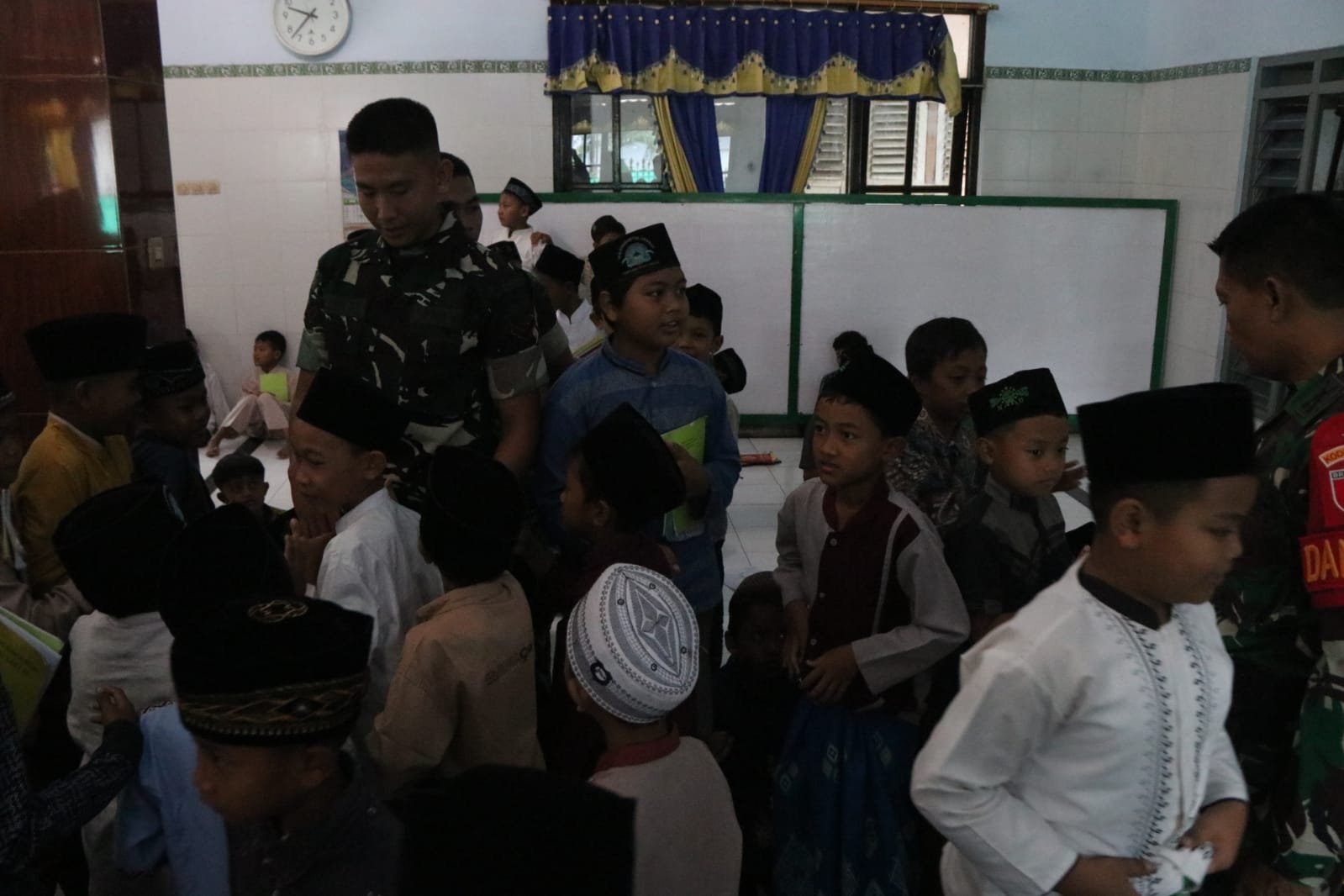 TMMD) ke-127 menggelar kegiatan anjangsana dan Safari Ramadhan