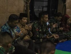 Satgas TMMD Kodim Kediri dan Warga Gadungan Buka Puasa Bersama