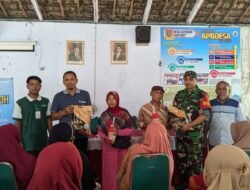 Babinsa Desa Japanan Dampingi Penyerahan Bantuan Sembako dari Afco Group