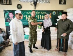 Dandim 0814/Jombang Secara Simbolis Salurkan Bantuan KASAD kepada Santri, Warga dan Abang Becak Tambakberas