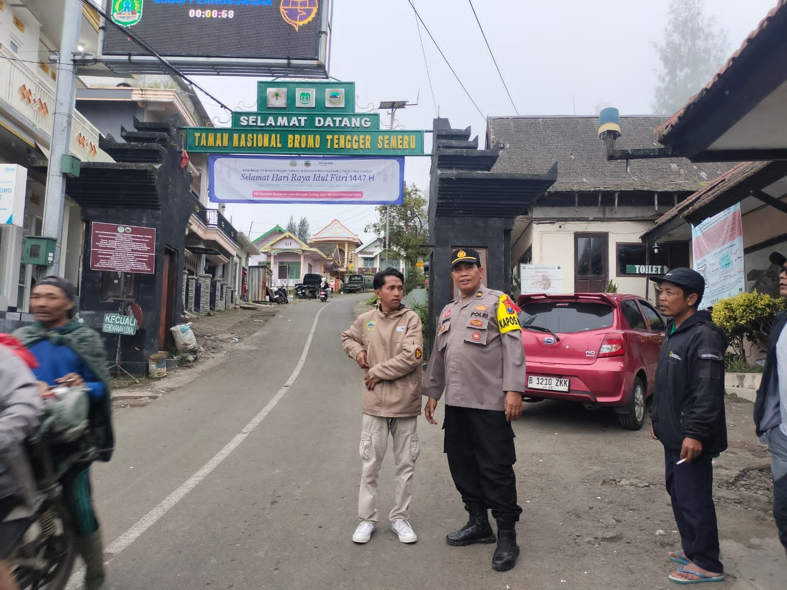 pengamanan di Pos Pengamanan (Pos Pam) Tosari