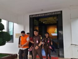 Kejari Kabupaten Kediri Tahan Oknum Polisi dalam Kasus Kredit Fiktif Rp2,5 Miliar